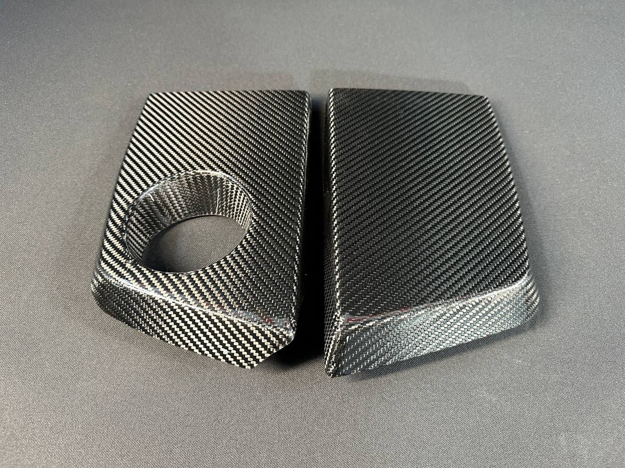 Carbon AMG M157 engine trim for Mercedes-Benz G-Wagon W463 G63