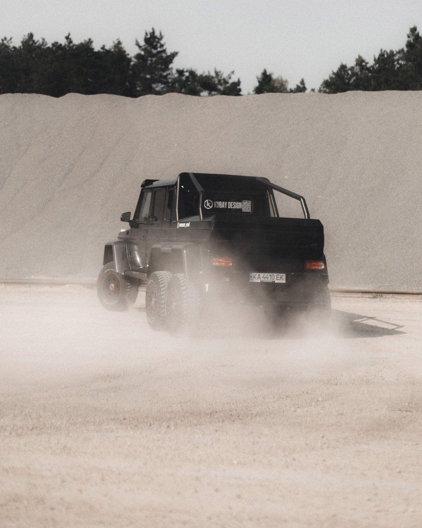 Mercedes-Benz w463 6x6 G55 AMG 2008 with G63 2015 interior