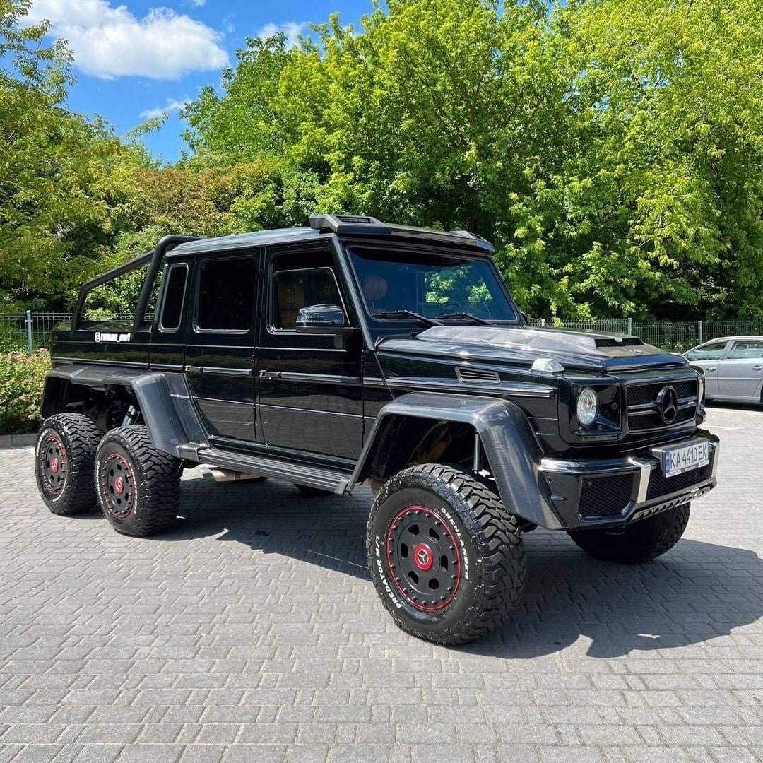 Mercedes-Benz w463 6x6 G55 AMG 2008 with G63 2015 interior