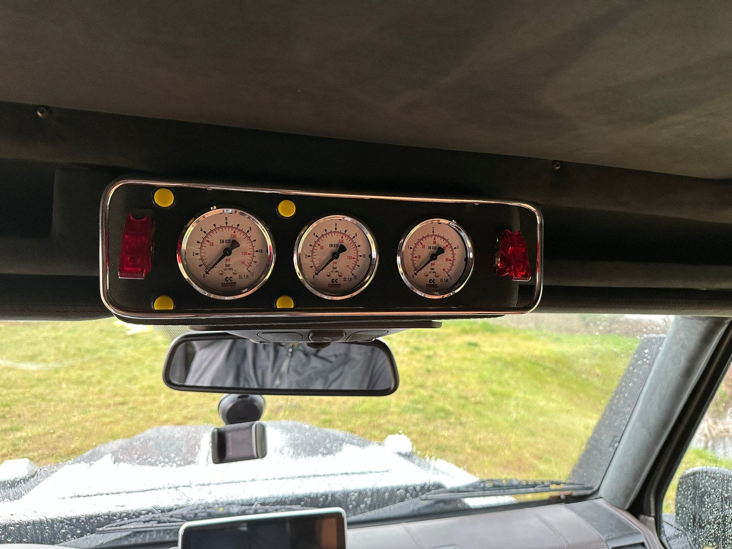 Mercedes-Benz w463 6x6 G55 Expedition 2008 with G63 2015 interior
