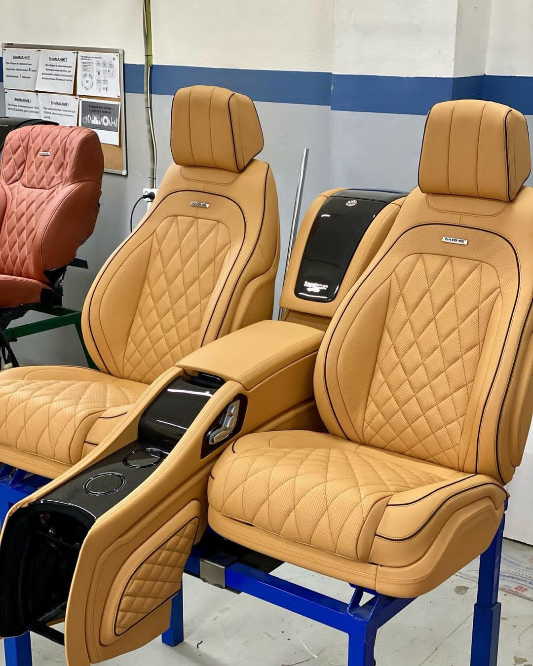 Separate multicontour rear seats with central multifunctional panel for Mercedes-Benz W463A W464 from Tuning Shop, available in various colors and finishes.