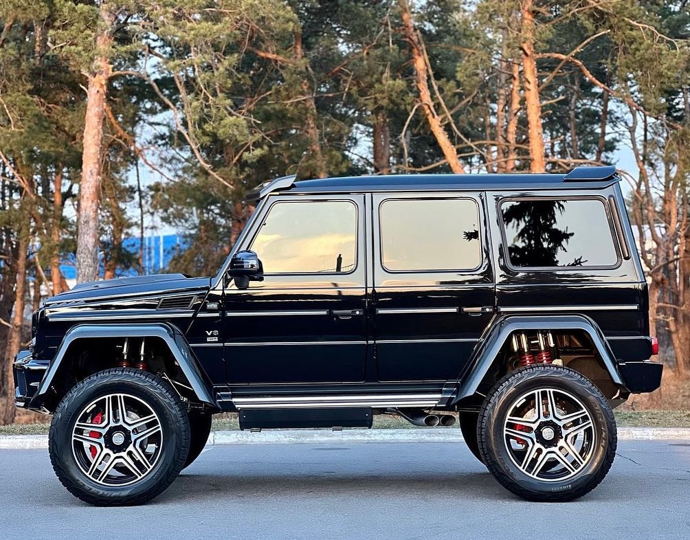 4x4 conversion kit BRABUS for Mercedes-Benz W463.