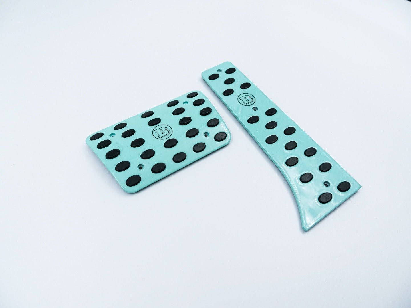 Aluminum Tiffany Blue Brabus Rocket G900 Pedal Kit for Mercedes-Benz W463A W464 G-Class from Tuning Shop, featuring premium aluminum alloy and rubber.