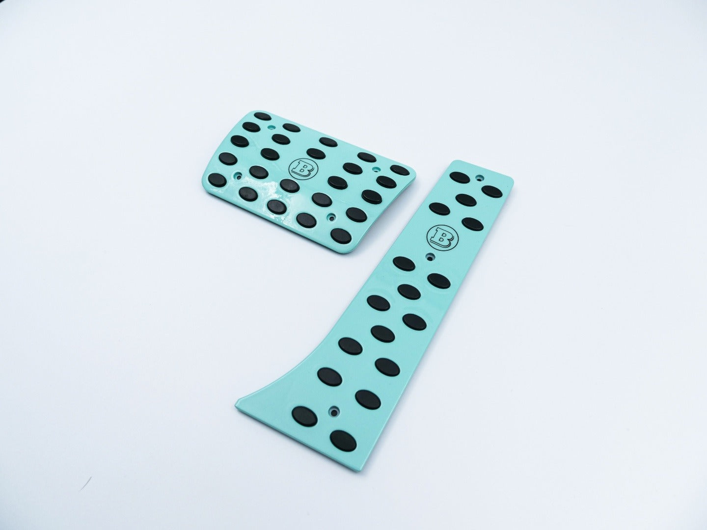 Aluminum Tiffany Blue Brabus Rocket G900 Pedal Kit for Mercedes-Benz W463A W464 G-Class from Tuning Shop, featuring premium aluminum alloy and rubber.