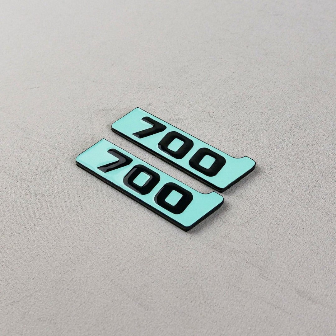 Metal Brabus 700 Tiffany blue fender emblem logo badges for Mercedes-Benz W463 W463A G-Class