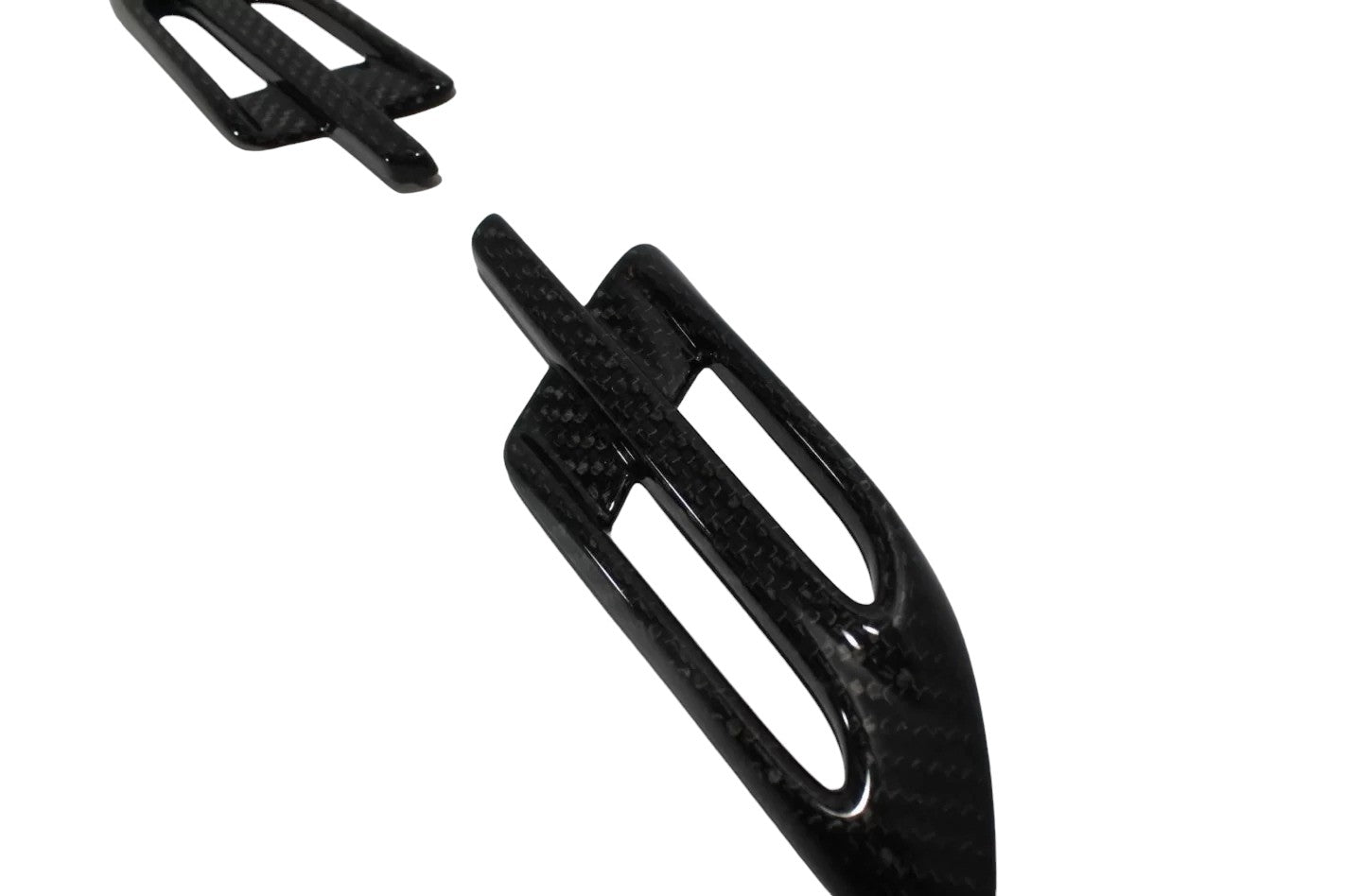Side vents covers 2-piece set for Bentley Bentayga 2015-2018, made from genuine carbon fiber with a grey high-gloss finish.
