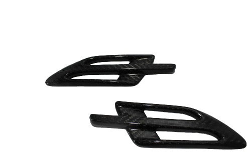 Side vents covers 2-piece set for Bentley Bentayga 2015-2018, made from genuine carbon fiber with a grey high-gloss finish.