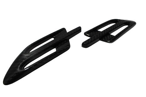 Side vents covers 2-piece set for Bentley Bentayga 2015-2018, made from genuine carbon fiber with a grey high-gloss finish.