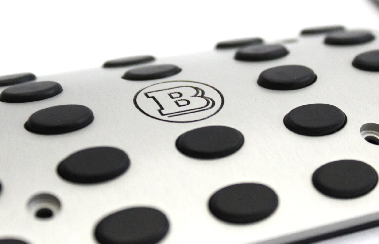 Aluminum GREY Brabus Pads Pedal Kit for Mercedes-Benz W463A W464 G-Class from Tuning Shop, featuring durable aluminum alloy and rubber construction.