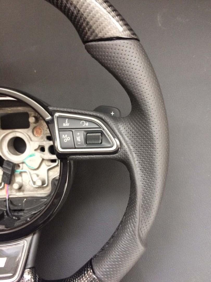 OEM remanufactured Audi RS6 RS4 RS5 RS7 SQ5 S4 S5 steering wheel with carbon fiber and perforated black leather from Tuning Shop.