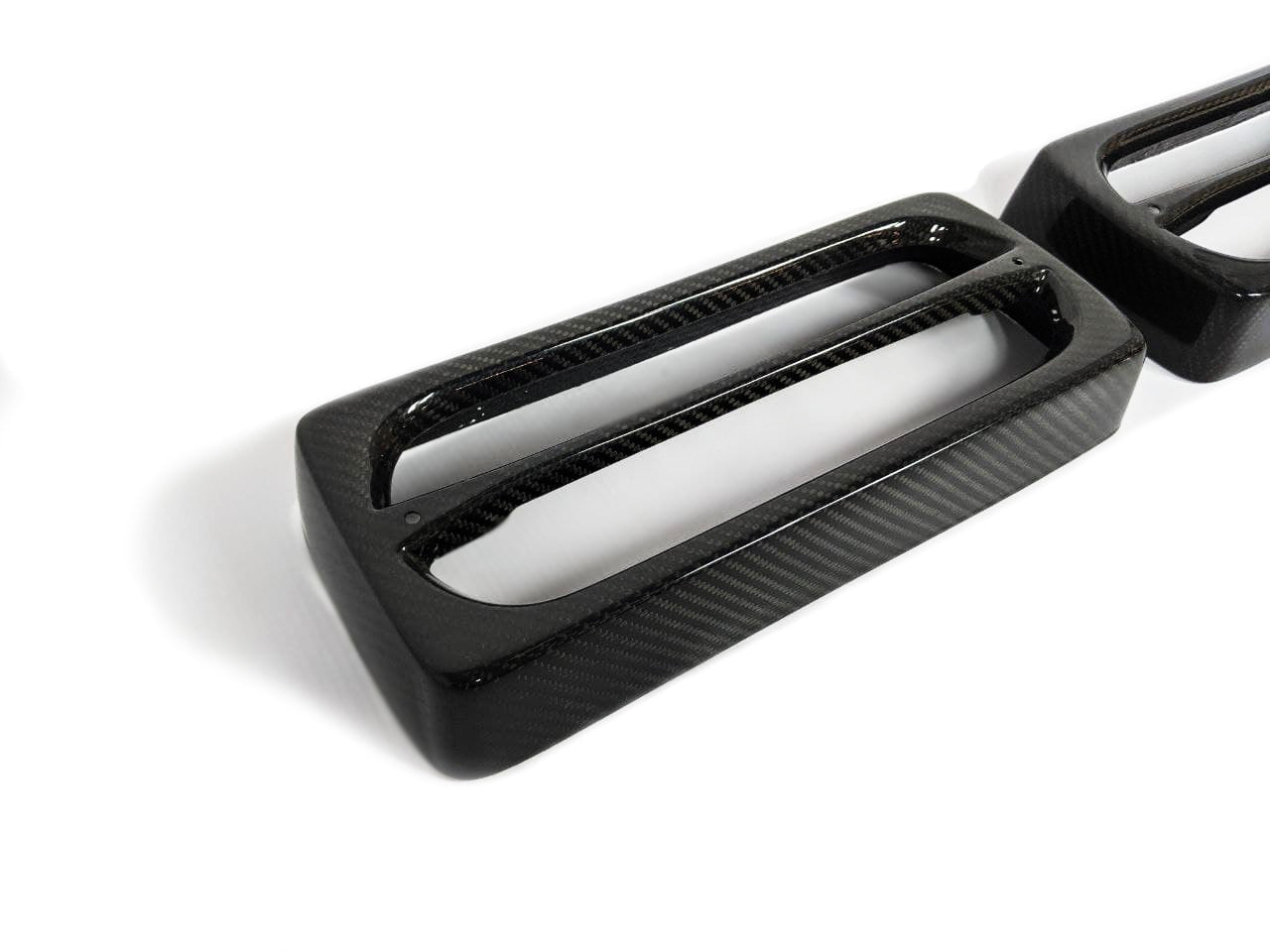 Carbon Mansory Rear Tail Light Covers 2 pcs for Mercedes W463 G Wagon