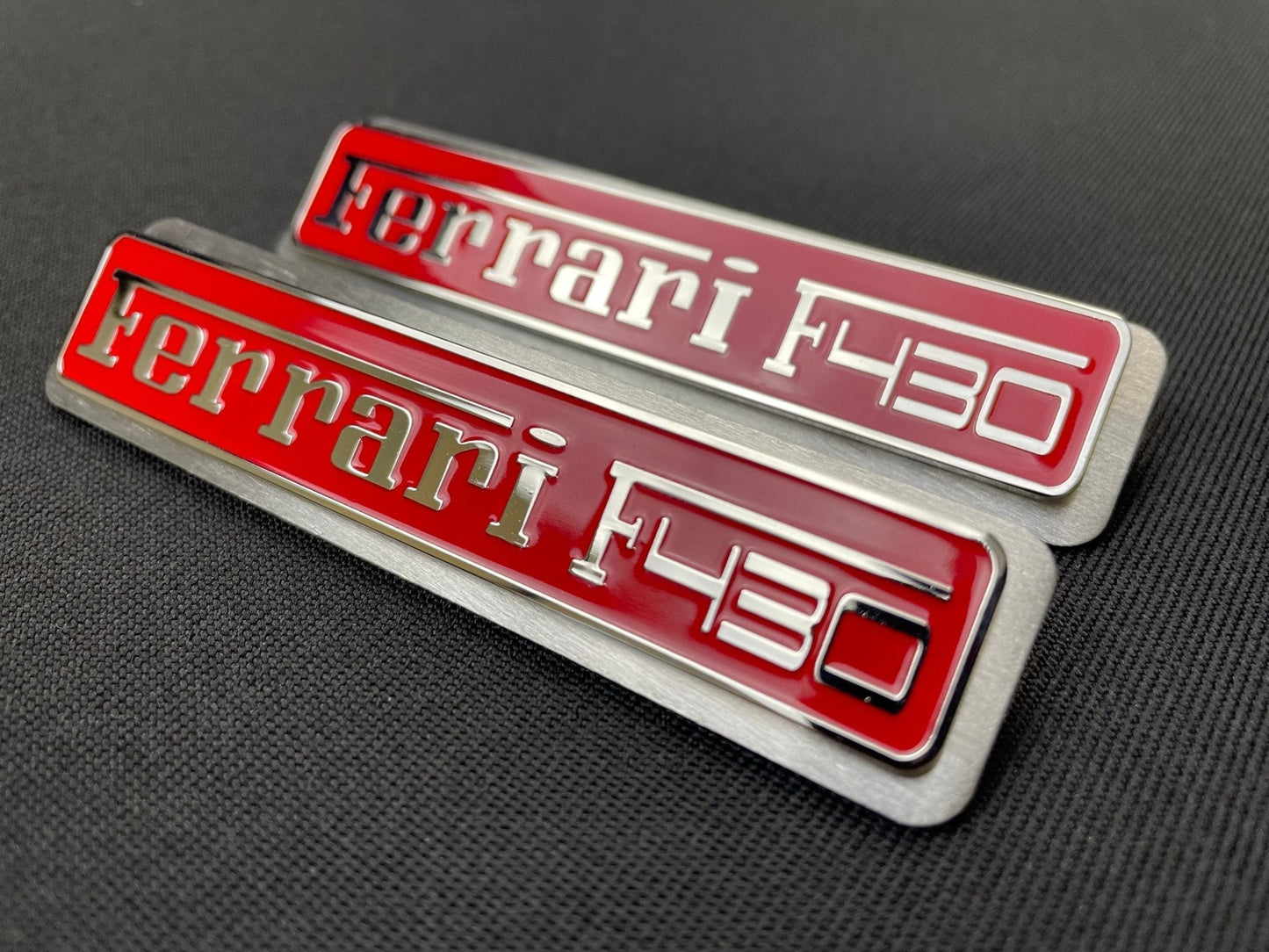 Ferrari F430 Floor Mats Interior Red Insertion Badges Emblems Metal Chrome Polished qualitative 2 pcs Set