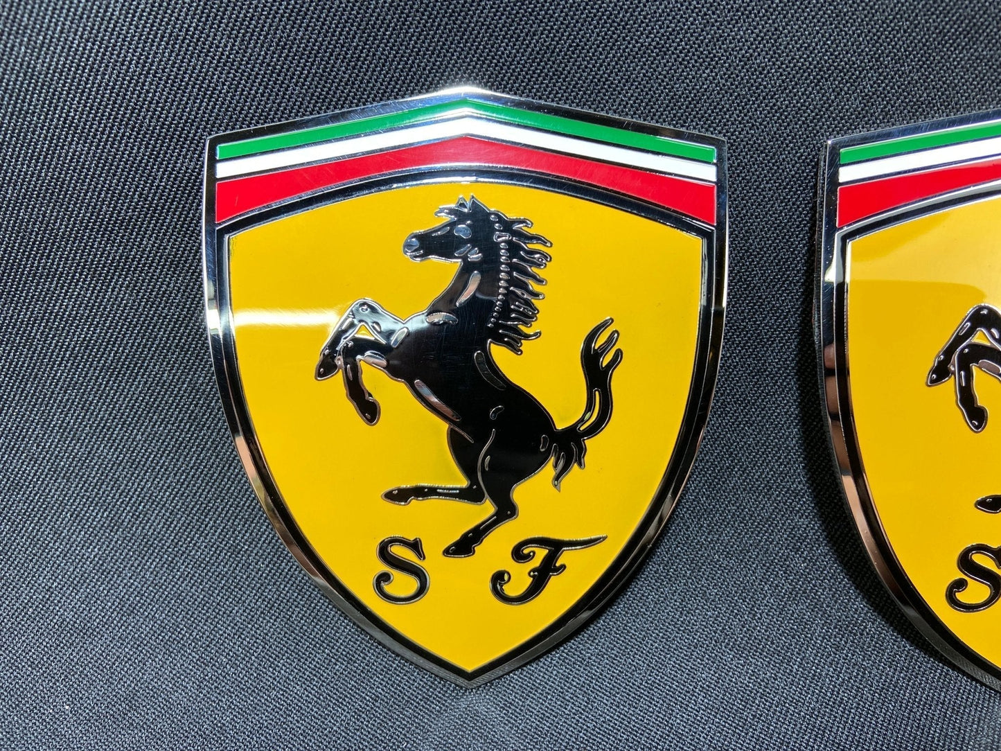 for Ferrari 360 Modena Yellow side pillar Metal Emblems Badges set