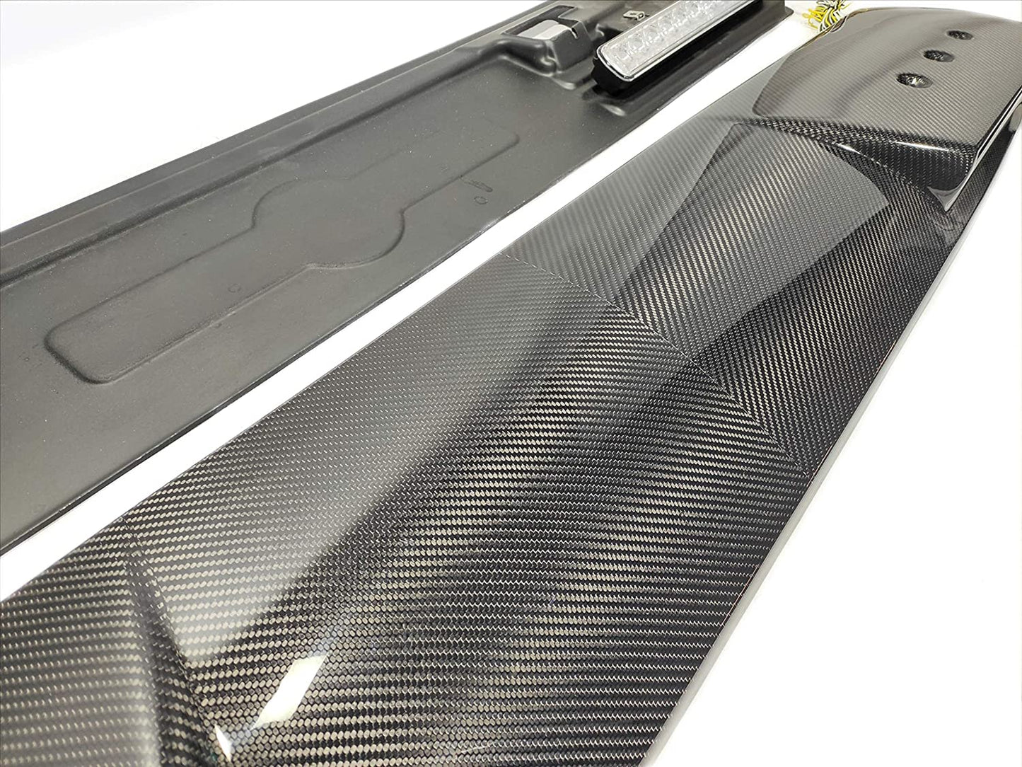 Front roof carbon spoiler with LEDs for Mercedes W463A W464