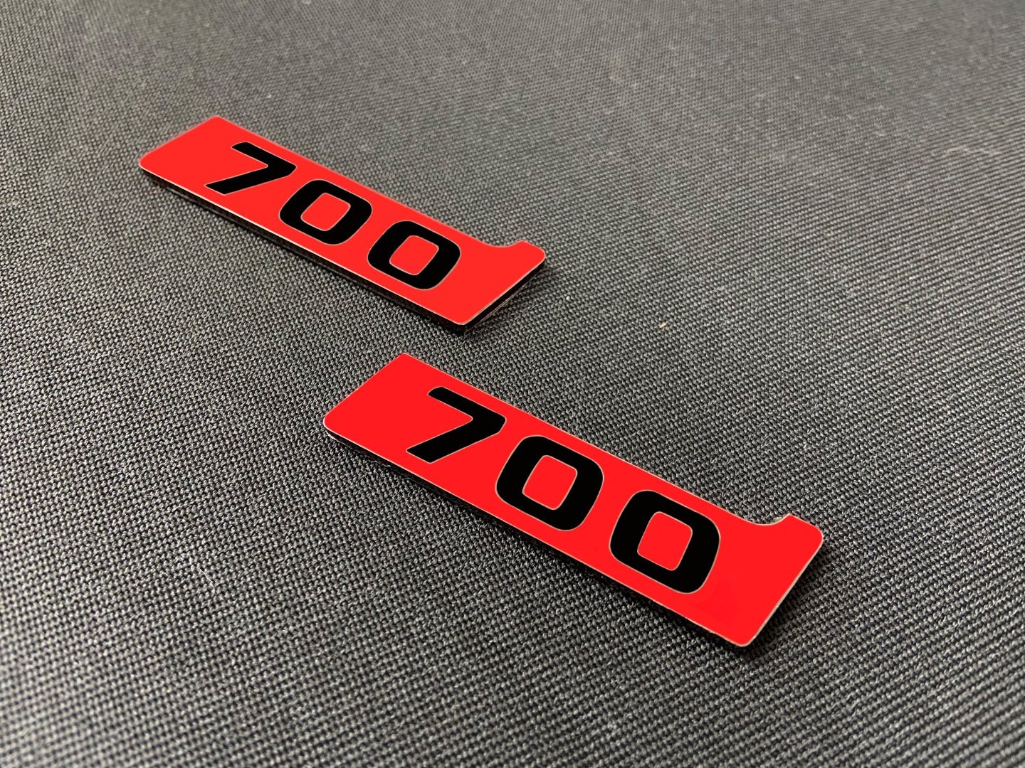 Metal Brabus Biturbo 700 red fenders emblem logo badges for Mercedes-Benz W463 W463A G-Class